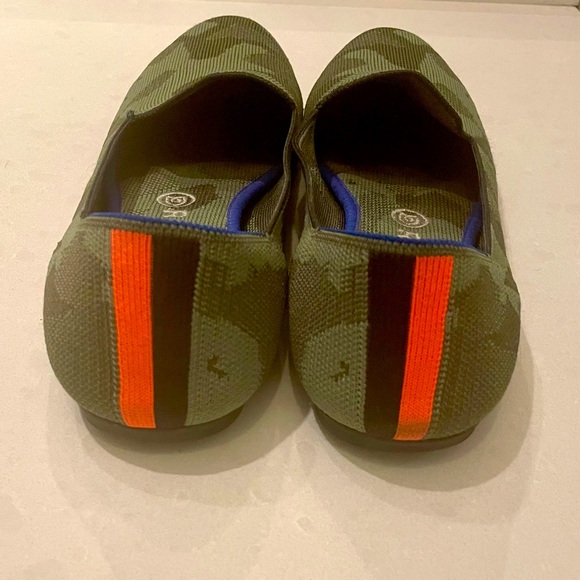 The Rothy's Olive Camo Loafers- Size 10 - Picture 2 of 4